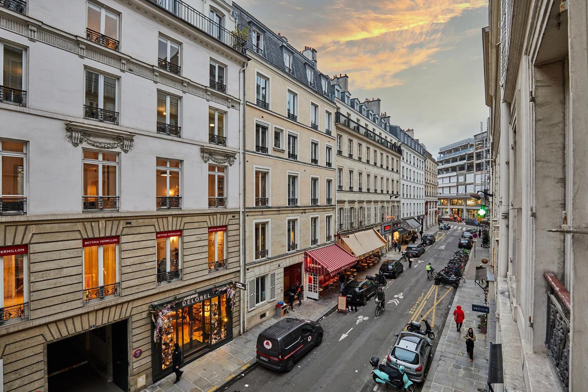 Appartement Au Coeur De Paris Madeleine By Studio Prestige Exterior photo